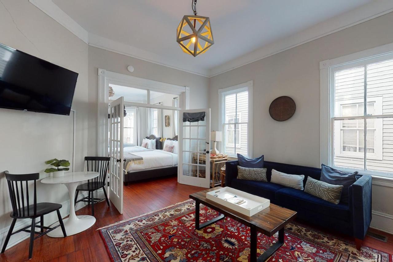 243 Rutledge Charleston Quarto foto